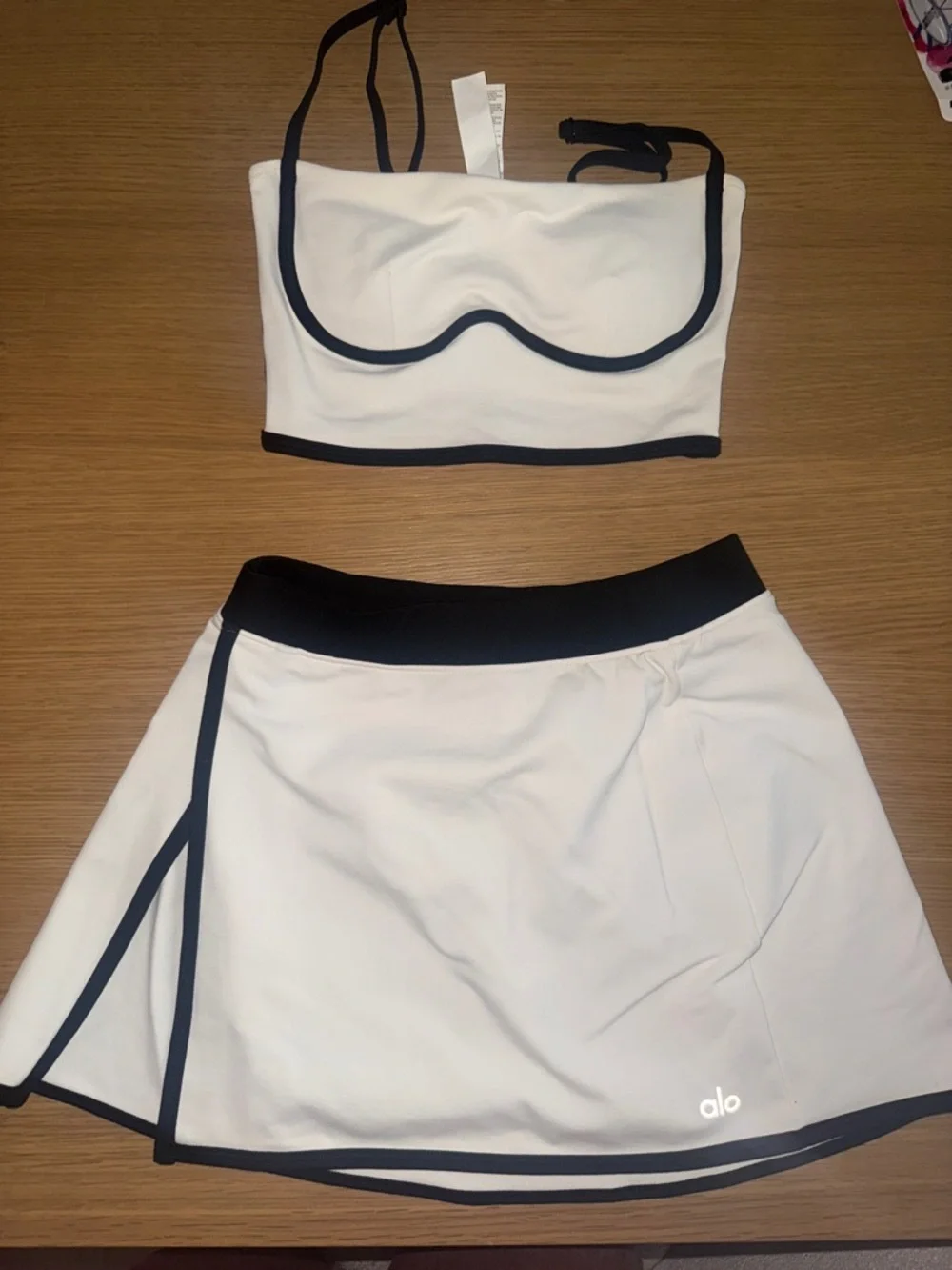 ALO Yoga White and Black Circle Skater Skirt